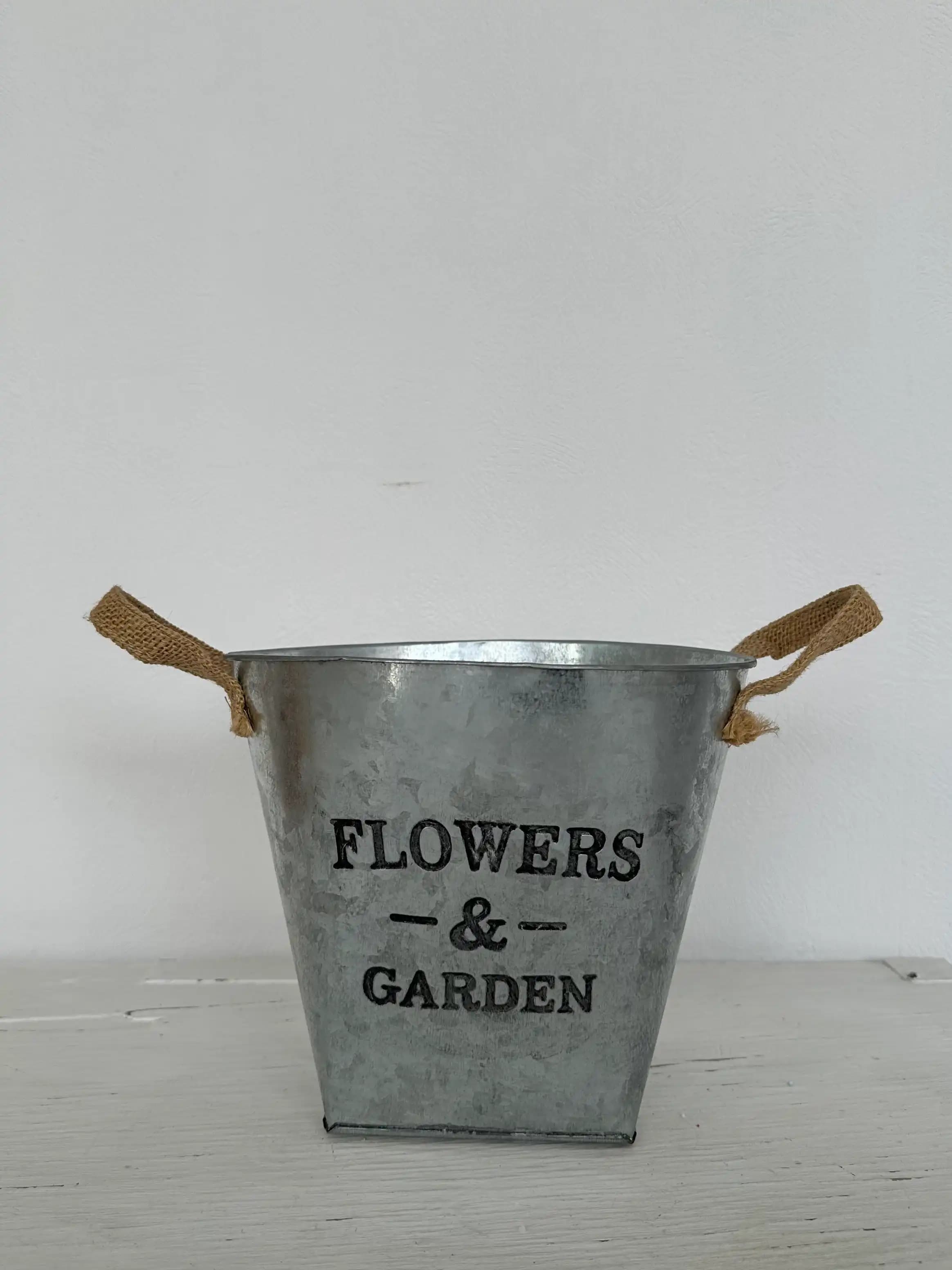 Подставка для цветов