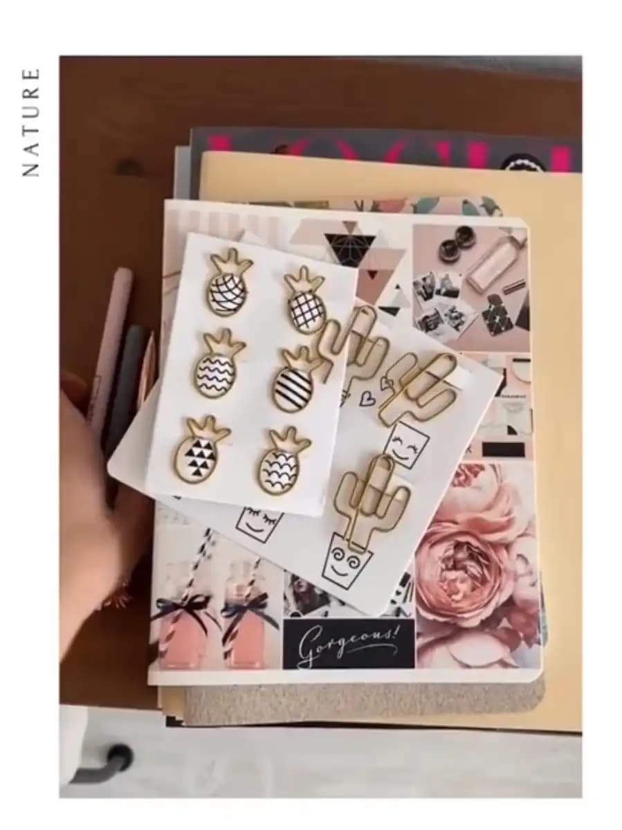 Журналы, тетради и канцелярия