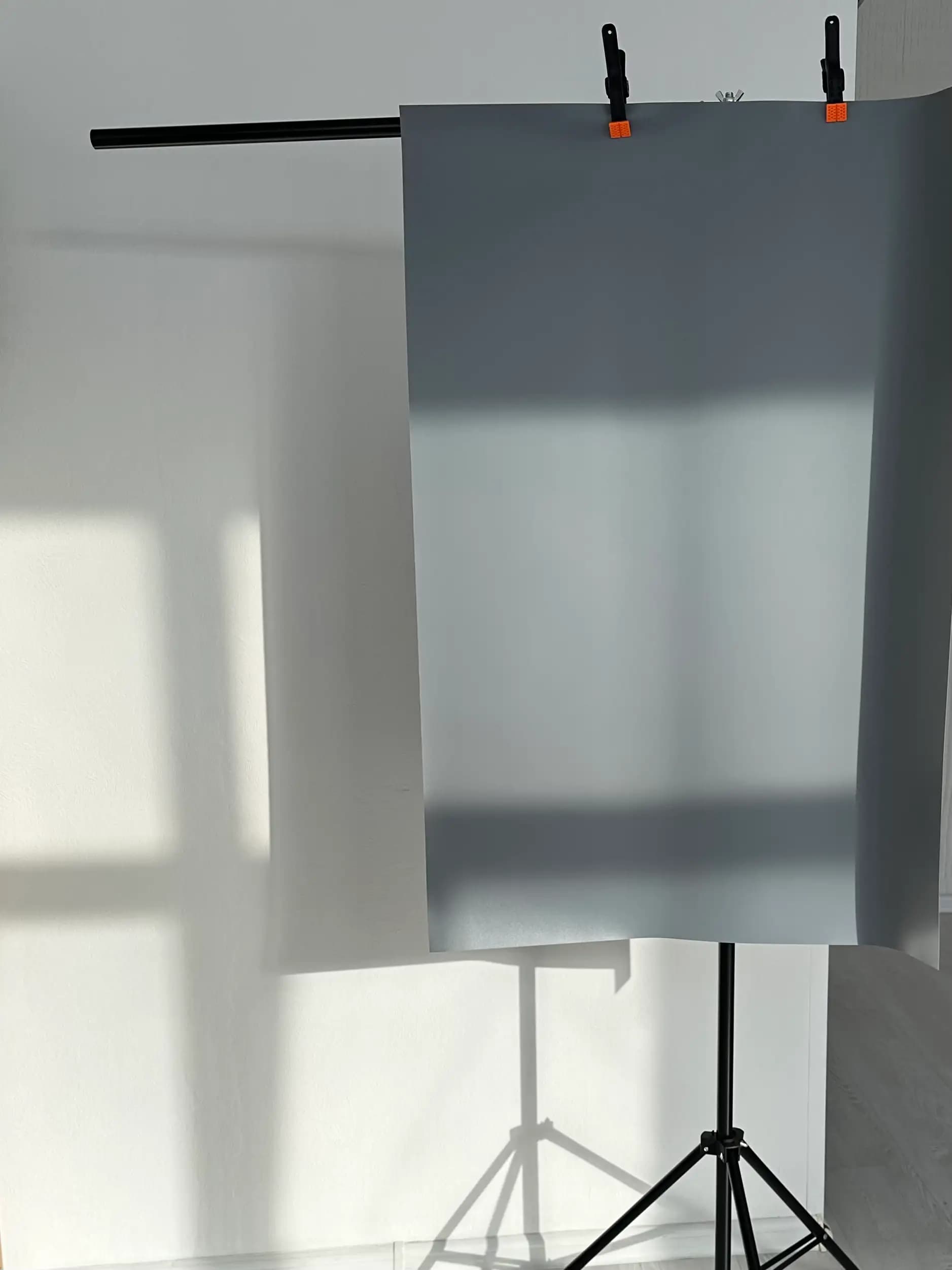 Стойка для крепления фотофонов